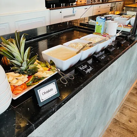 Hotel Moselhotel Roemischer Kaiser 'staffuntil5pm'earlybirdbreakfast'cityparking Bernkastel-Kues