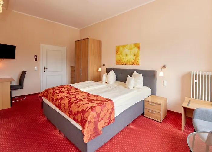 מלון Moselhotel Roemischer Kaiser 'staffuntil5pm'earlybirdbreakfast'cityparking