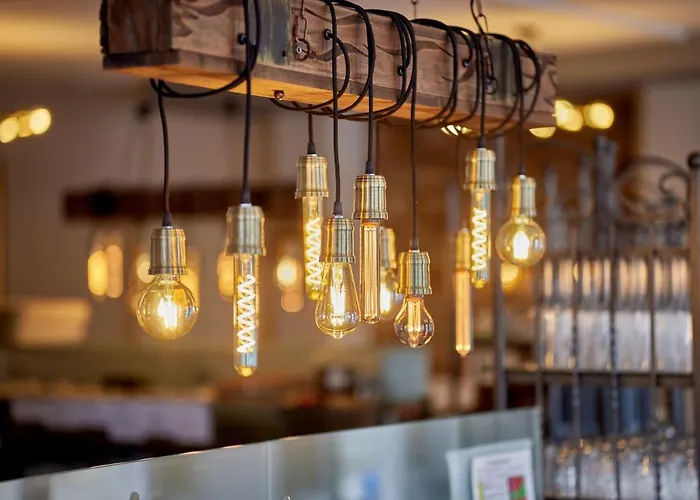 Moselhotel Roemischer Kaiser 'staffuntil5pm'earlybirdbreakfast'cityparking