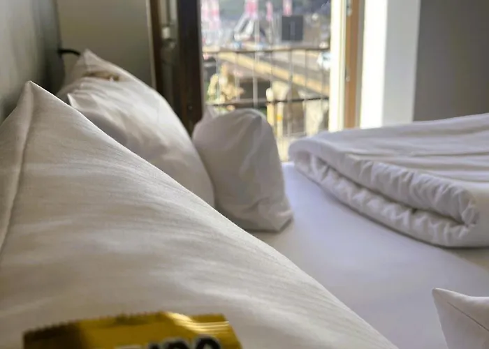 Moselhotel Roemischer Kaiser 'staffuntil5pm'earlybirdbreakfast'cityparking